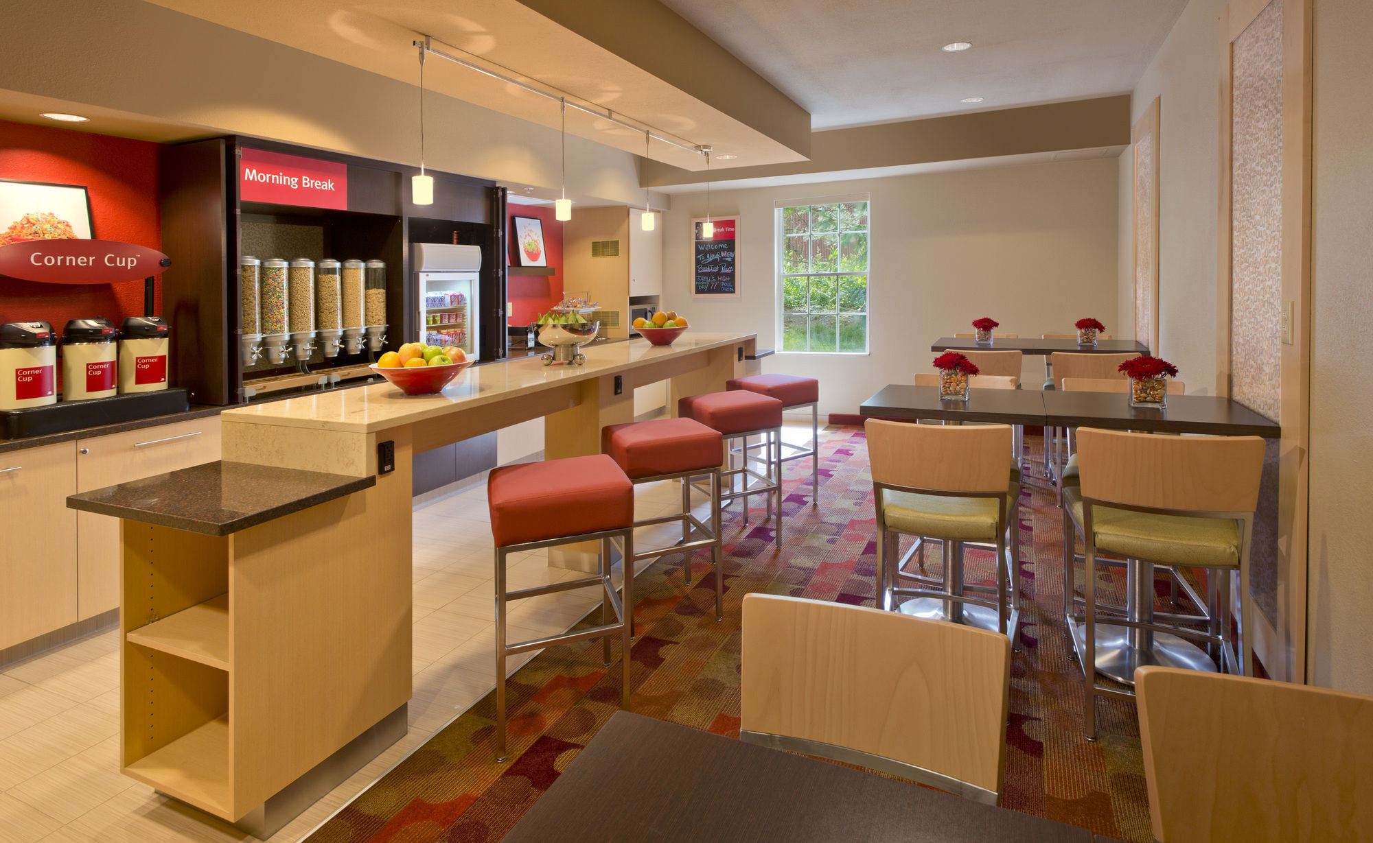 Birch Hills Suites - Blue Ash Buitenkant foto